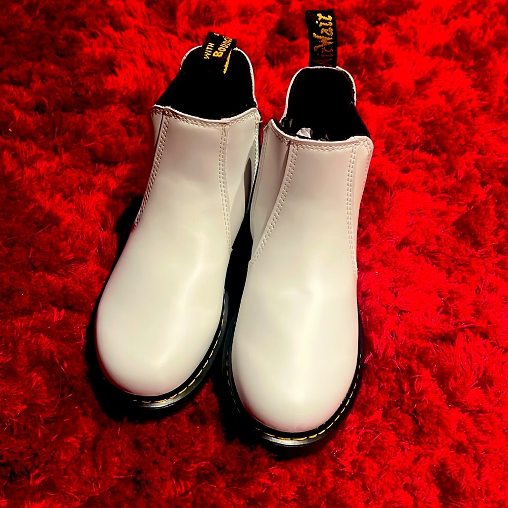 New Dr. Martens AirWair booties, SZ EU 36